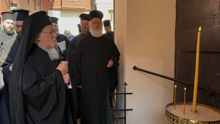 Ο ΟΙΚΟΥΜΕΝΙΚΟΣ ΠΑΤΡΙΑΡΧΗΣ ΤΙΜΗΣΕ ΤΗ ΜΝΗΜΗ ΤΟΥ ΑΓΙΟΥ ΙΕΡΟΜΑΡΤΥΡΟΣ ΠΑΤΡΙ …