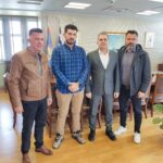 ΠΛΗΜΜΥΡΙΣΕ Η ΠΟΛΗ ΜΕ ΜΑΘΗΤΕΣ ΑΠΟ ΕΛΛΑΔΑ
