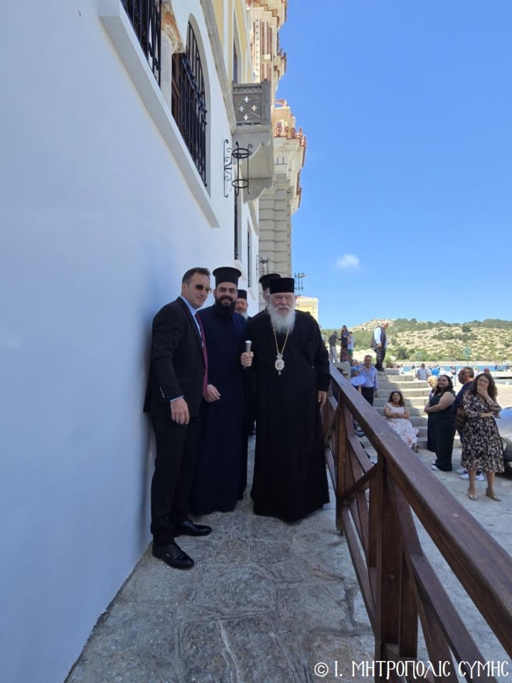 0548071ddc7df88ae993663cd4c81822 b