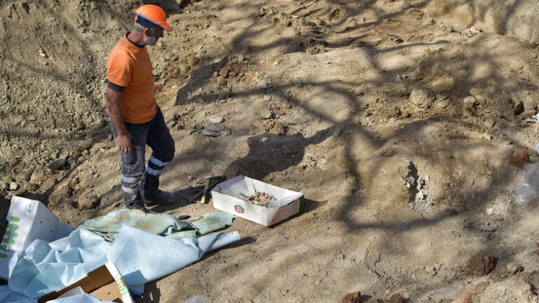 ΒΡΕΘΗΚΕ ΚΑΙ 6ος ΟΜΑΔΙΚΟΣ ΤΑΦΟΣ ΑΠΟ ΤΗΝ ΕΠΟΧΗ ΤΟΥ ΕΜΦΥΛΙΟΥ ΣΤΗΝ ΠΕΡΙΟΧΗ …