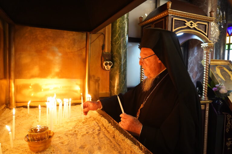 ΟΙΚΟΥΜΕΝΙΚΟΣ ΠΑΤΡΙΑΡΧΗΣ: ΠΑΡΑΚΑΛΟΥΜΕΝ ΚΑΙ ΔΕΟΜΕΘΑ ΚΑΙ ΙΚΕΤΕΥΟΜΕΝ ΤΟΝ Κ …