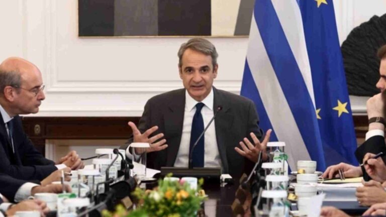 ΜΗΤΣΟΤΑΚΗΣ : ΣΥΣΤΗΝΕΤΑΙ ΕΙΔΙΚΗ ΟΜΑΔΑ ΓΙΑ ΤΟΝ ΟΠΕΚΕΠΕ – ΔΕΝ ΕΞΑΛΕΙΦΕΤΑΙ …