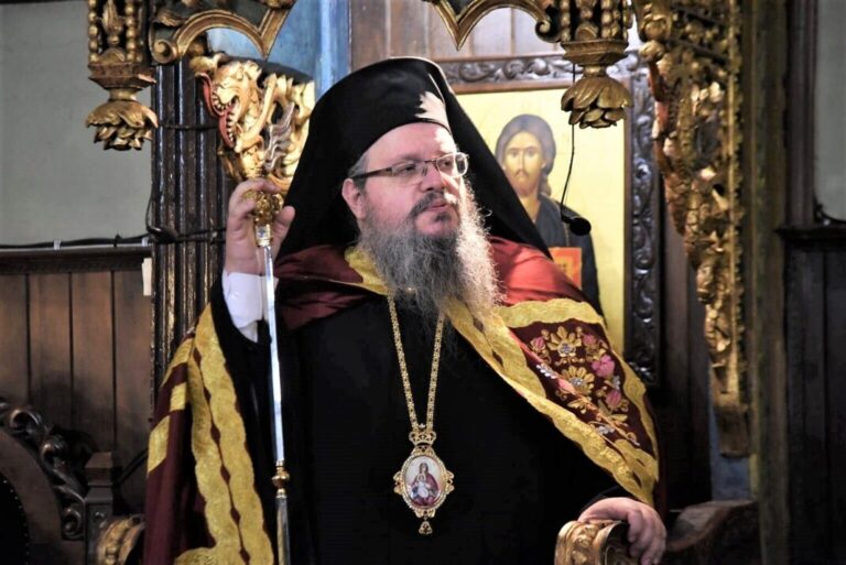 ΙΕΡΩΝΥΜΟΣ, ΜΗΤΡΟΠΟΛΙΤΗΣ ΛΑΡΙΣΗΣ: ΙΕΡΕΥΣ ΜΑΙΝΟΜΕΝΟΣ