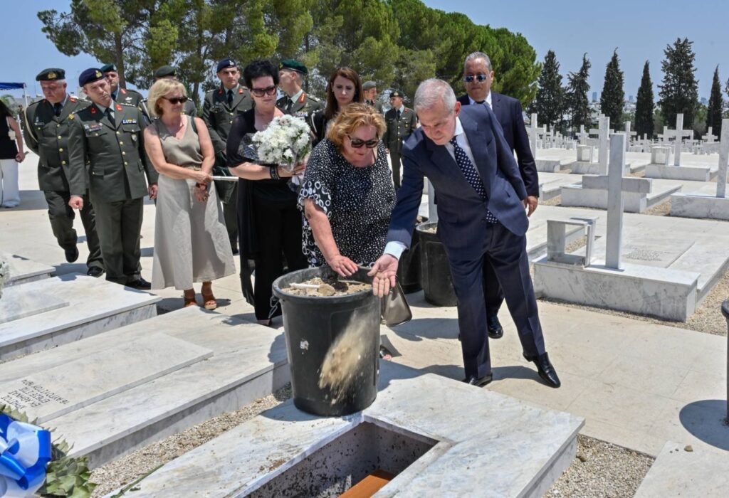 521899543 1077361357834518 85474836611670327 n