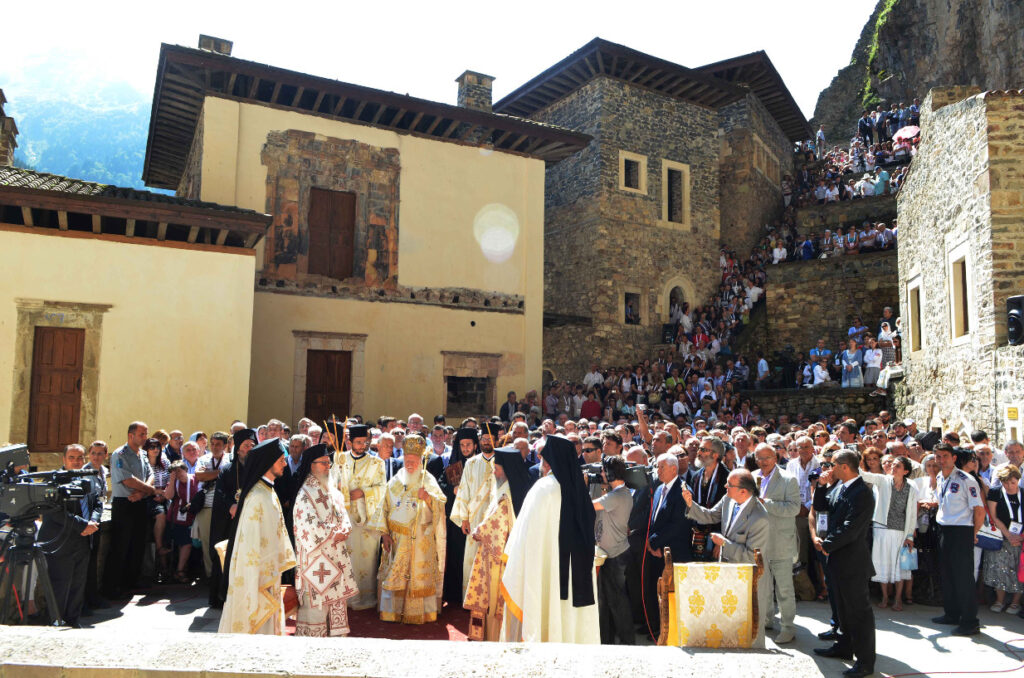 ἈΝΑΚΟΙΝΩΘΕΝ ΠΕΡΙ ΤΗΣ ΘΕΙΑΣ ΛΕΙΤΟΥΡΓΙΑΣ ΕΙΣ ΠΑΝΑΓΙΑΝ ΣΟΥΜΕΛΑ
