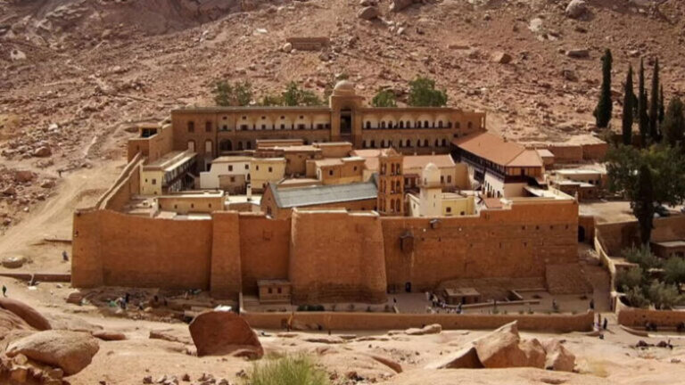 ΨΗΦΙΣΤΗΚΕ Η ΝΟΜΙΚΗ ΥΠΟΣΤΑΣΗ ΤΗΣ ΜΟΝΗΣ ΣΙΝΑ – ΕΚΤΙΜΑΤΑΙ ΠΩΣ ΘΑ ΛΕ …