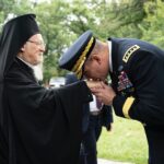 Α. ΣΑΜΑΡΑΣ: «ΔΕΝ ΥΠΑΡΧΕΙ ΗΘΙΚΟ ΕΡΕΙΣΜΑ ΣΤΗΝ ΕΠΙΜΟΝΗ ΑΠΟΡΡΙΨΗ ΤΟΥ ΑΙΤΗΜΑΤΟΣ ΤΩΝ ΓΟΝΙΩΝ ΤΩΝ ΘΥΜΑΤΩΝ ΝΑ ΠΡΟΧΩΡΗΣΟΥΝ ΣΤΗΝ ΕΚΤΑΦΗ ΤΩΝ ΣΟΡΩΝ ΤΩΝ ΠΑΙΔΙΩΝ ΤΟΥΣ»