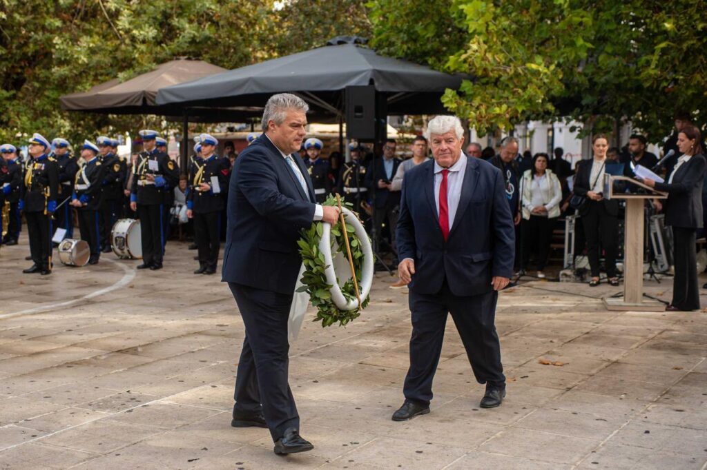 565214528 24893068703682909