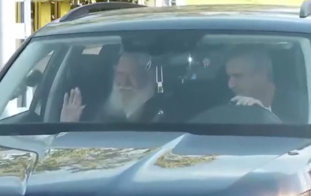 ΕΞΙΤΗΡΙΟ ΠΗΡΕ Ο ΑΡΧΙΕΠΙΣΚΟΠΟΣ ΙΕΡΩΝΥΜΟΣ – «ΌΛΑ ΚΑΛΑ»