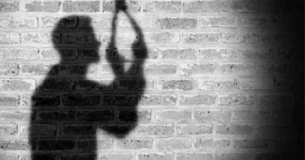 22ΧΡΟΝΟΣ ΒΡΕΘΗΚΕ ΑΠΑΓΧΟΝΙΣΜΕΝΟΣ ΣΤΗ ΜΕΘΩΝΗ