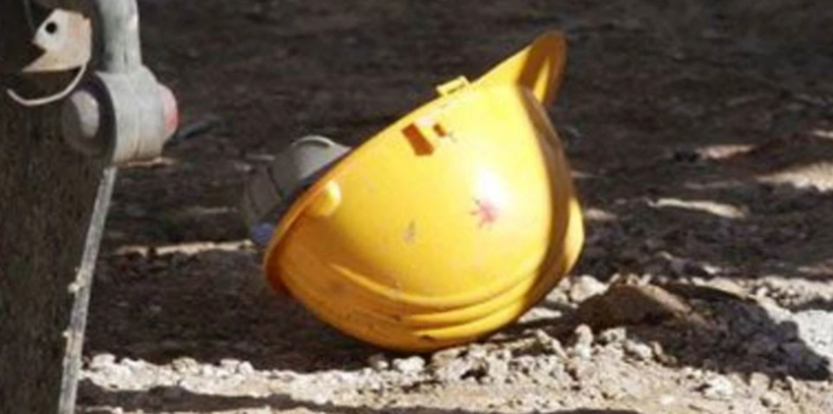 ΤΡΑΓΩΔΙΑ ΜΕ ΝΕΚΡΟ 45ΧΡΟΝΟ ΕΡΓΑΤΗ ΣΕ ΕΡΓΟ ΑΠΟΧΕΤΕΥΣΗΣ ΣΤΟΝ ΑΡΙ