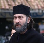 «ΈΦΥΓΕ» Η ΜΕΓΑΛΗ ΕΛΛΗΝΙΔΑ ΕΛΕΝΗ ΓΛΥΚΑΤΖΗ-ΑΡΒΕΛΕΡ – ΉΤΑΝ Η ΠΡΩΤΗ ΓΥΝΑΙΚΑ ΠΡΥΤΑΝΗΣ ΣΤΗ ΣΟΡΒΟΝΗ