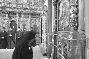 Η ΠΡΩΤΗ ΠΑΡΑΚΛΗΣΗ ΤΟΥ ΔΕΚΑΠΕΝΤΑΥΓΟΥΣΤΟΥ ΣΤΟ ΦΑΝΑΡΙ