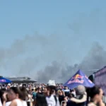 Ο ΟΙΚΟΥΜΕΝΙΚΟΣ ΠΑΤΡΙΑΡΧΗΣ ΤΕΛΕΣΕ ΤΑ ΘΥΡΑΝΟΙΞΙΑ ΤΟΥ ΙΕΡΟΥ ΠΑΡΕΚΚΛΗΣΙΟΥ ΤΩΝ ΠΑΜΜΕΓΙΣΤΩΝ ΤΑΞΙΑΡΧΩΝ ΤΟΥ ΝΕΟΥ ΠΤΩΧΟΚΟΜΕΙΟΥ DARÜLACEZE ARNAVUTKÖY